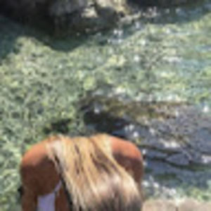 Meet your Posher, Lucy